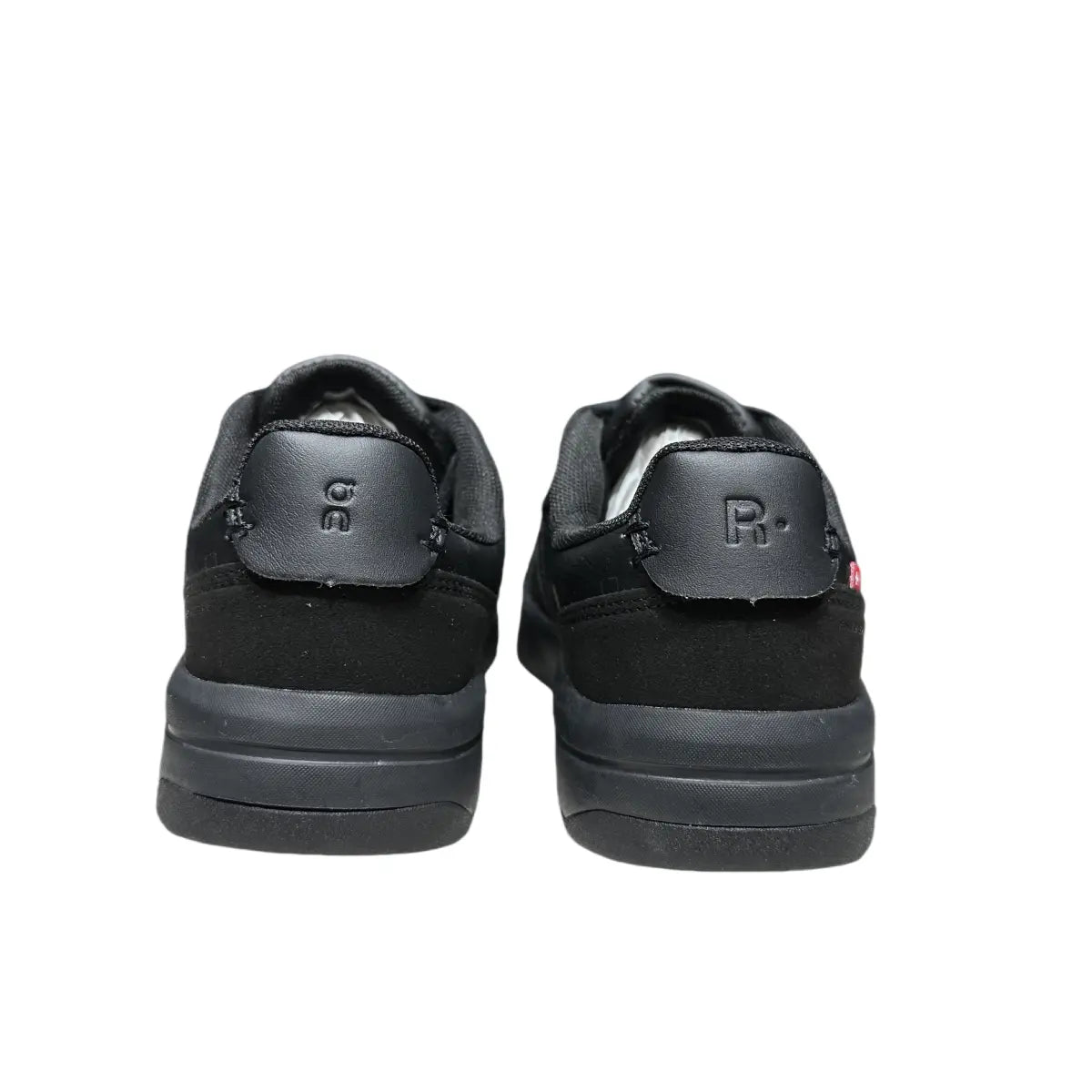 On THE ROGER Clubhouse 3 Women's All Black