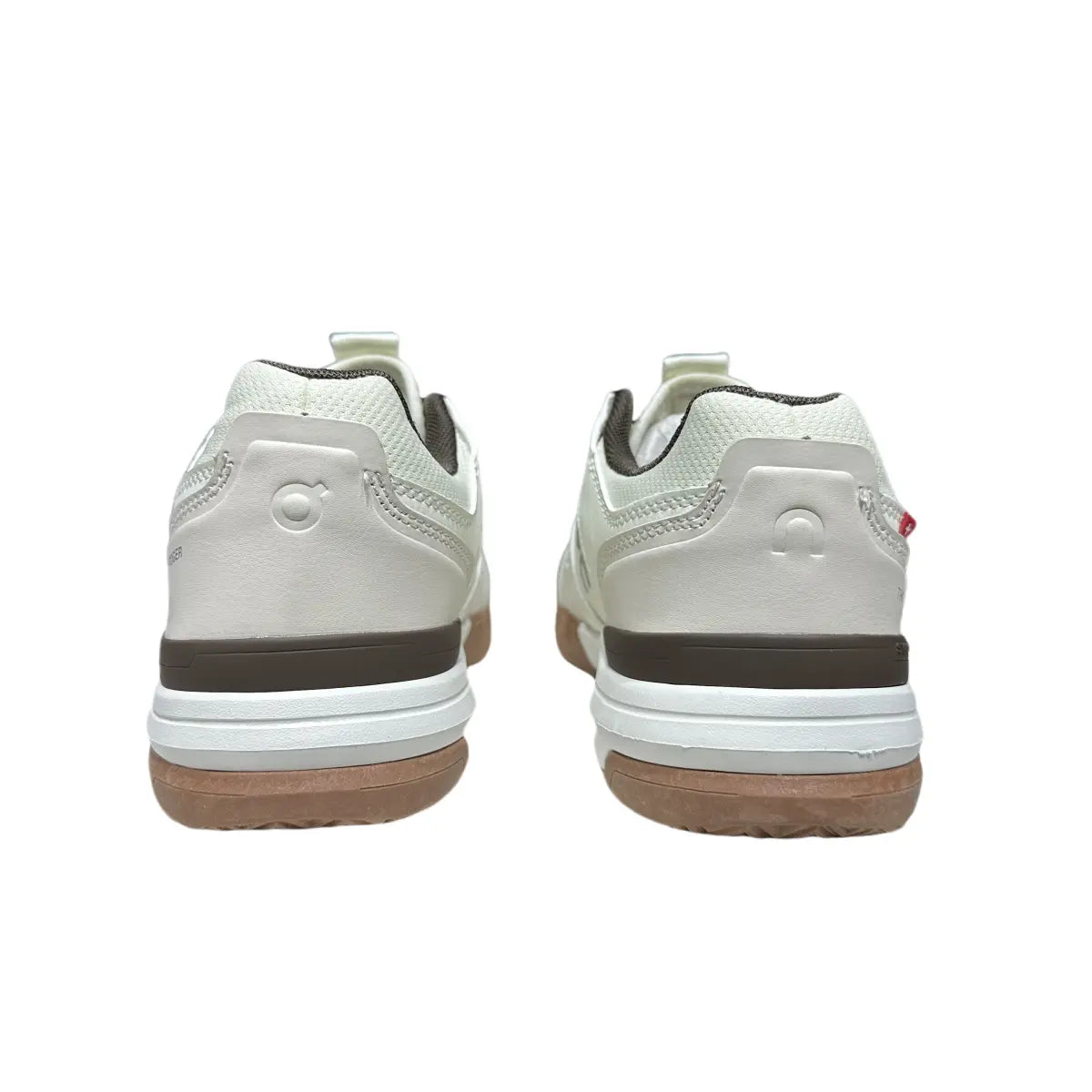 On THE ROGER Clubhouse Pro  Men's Swiss White