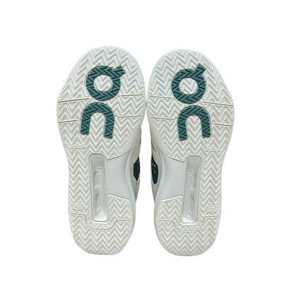 On THE ROGER Clubhouse Pro  Men's Everwhite