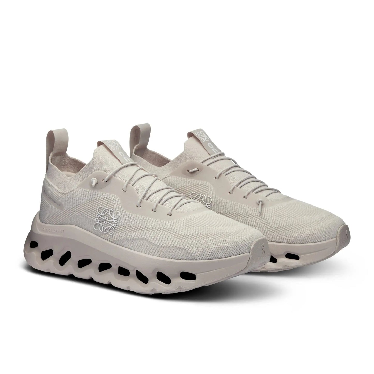 On LOEWE x Cloudtilt  Women's Sand