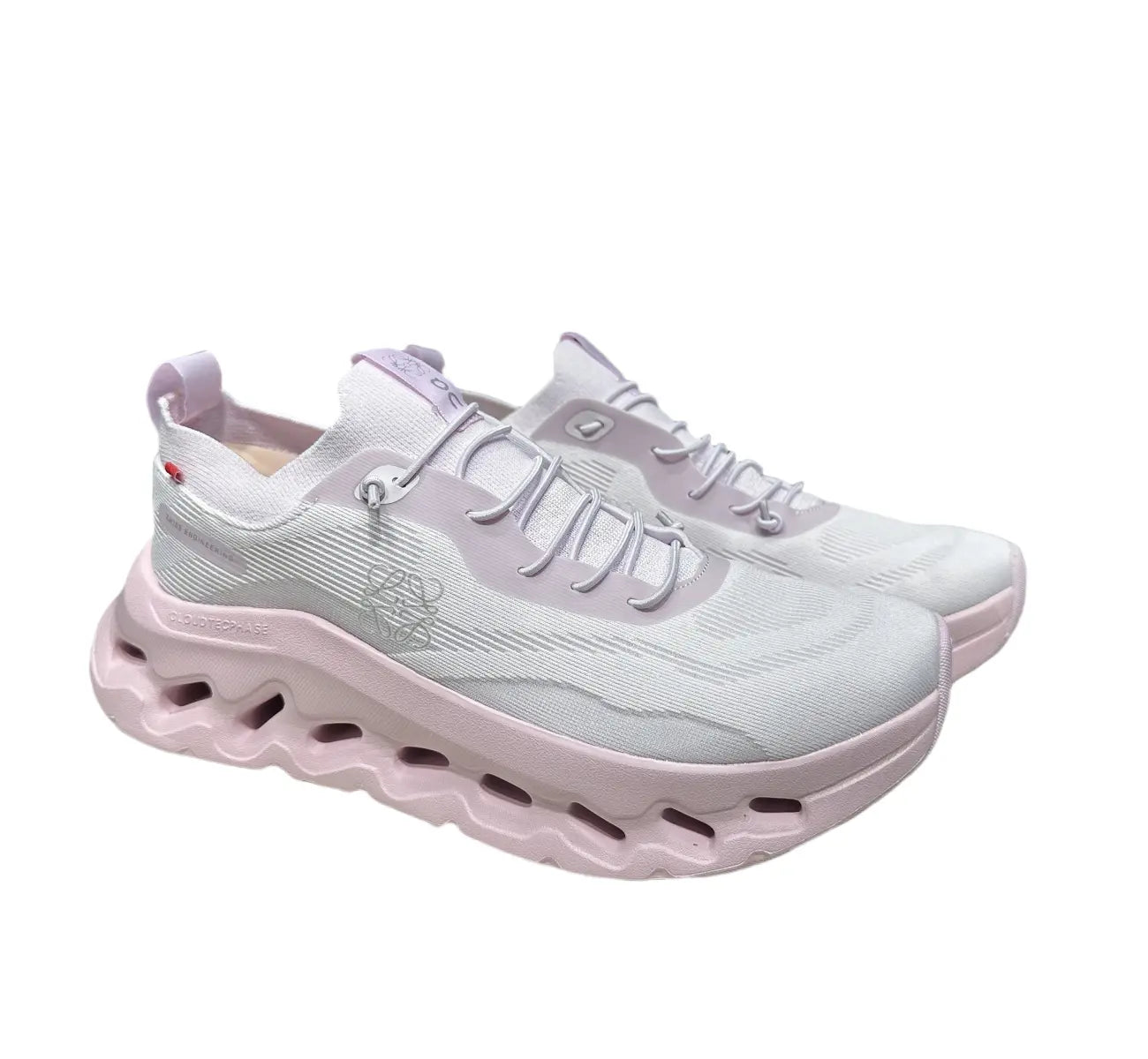 On LOEWE x Cloudtilt  Women's  Light Pink / Pale Pink