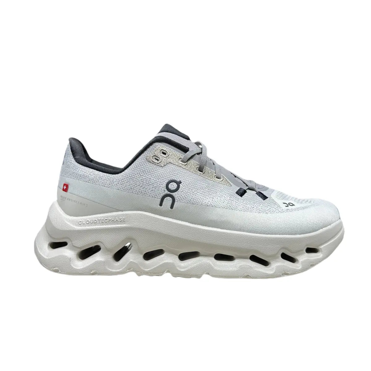 On Cloudtilt Women's Shadow Gray