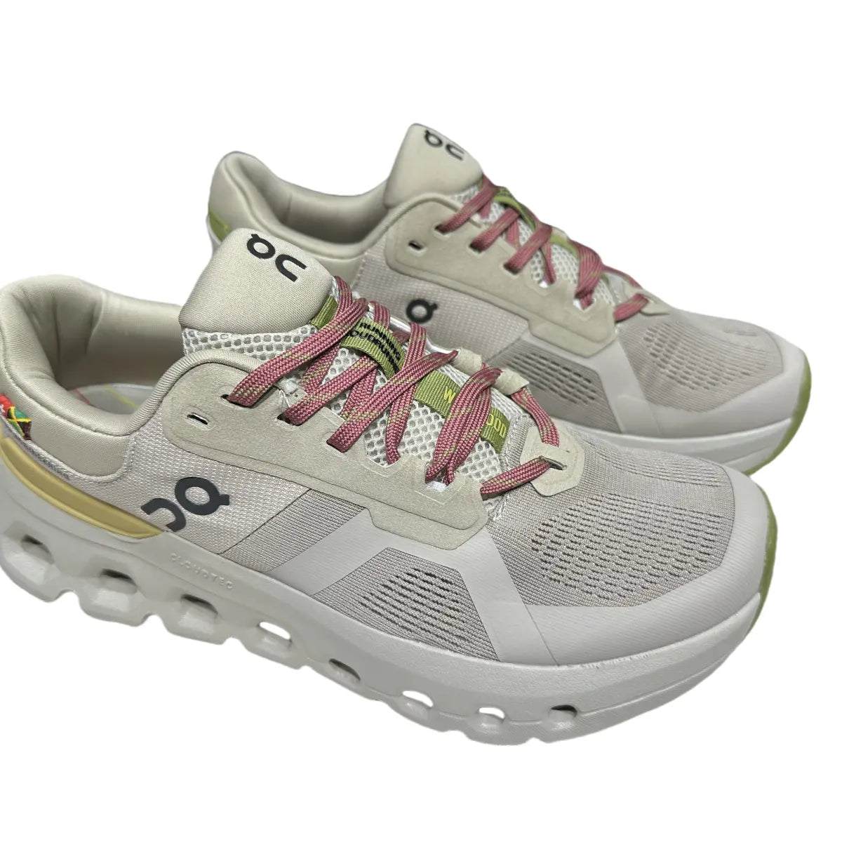 On Cloudrunner 2  Women's Soft Linen Green