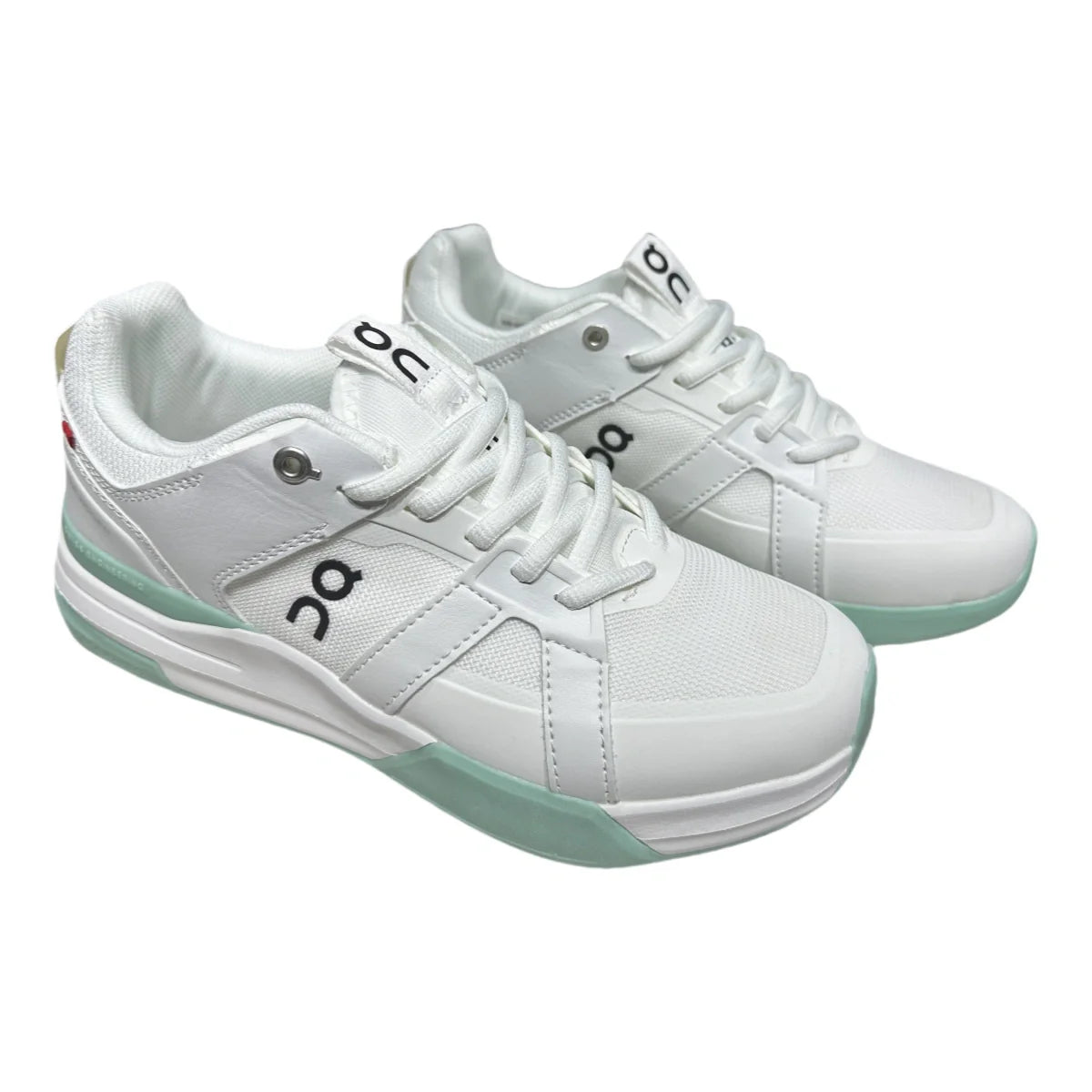 On THE ROGER Clubhouse Pro  Women's Lima White