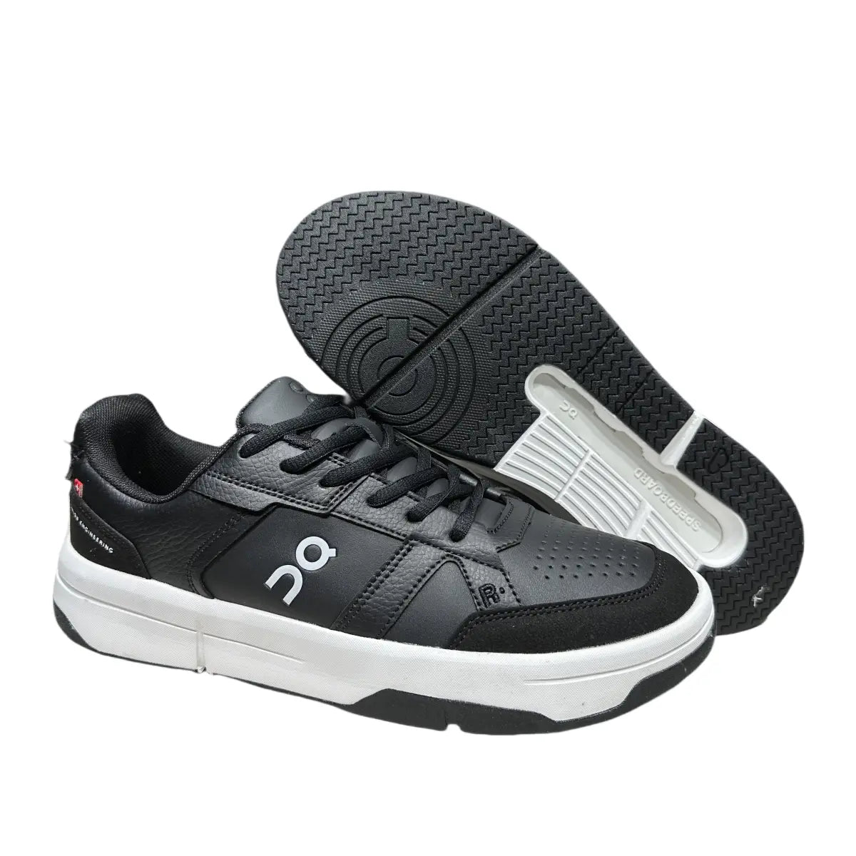 On THE ROGER Clubhouse 3 Men's All Black