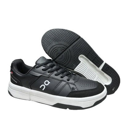 On THE ROGER Clubhouse 3 Men's Black/White