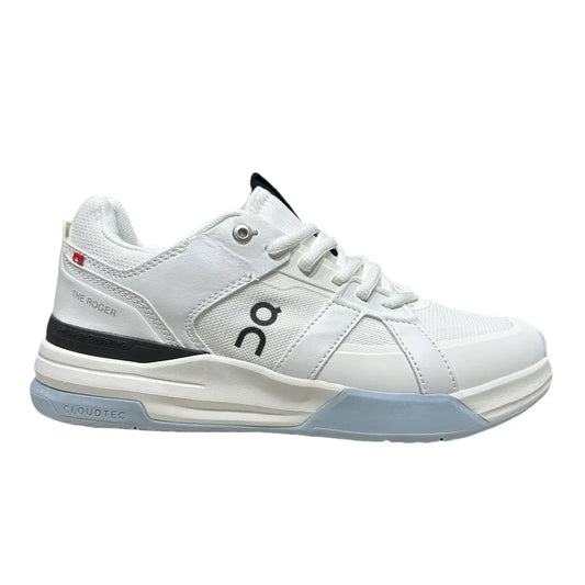 On THE ROGER Clubhouse Pro  Women's Monochrome