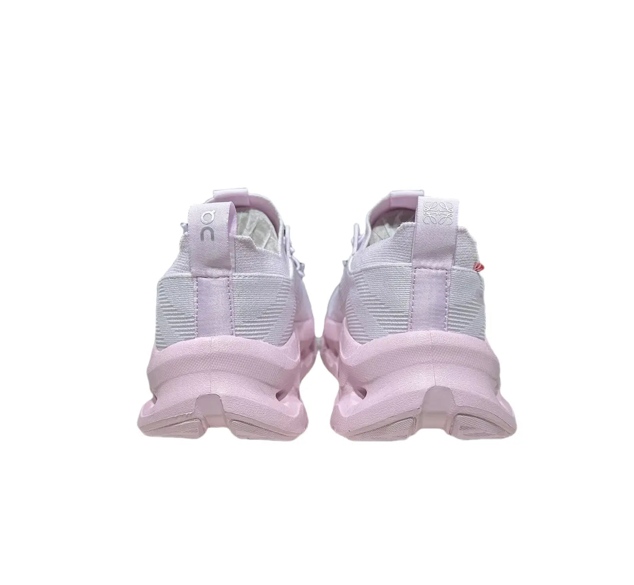 On LOEWE x Cloudtilt  Women's  Light Pink / Pale Pink
