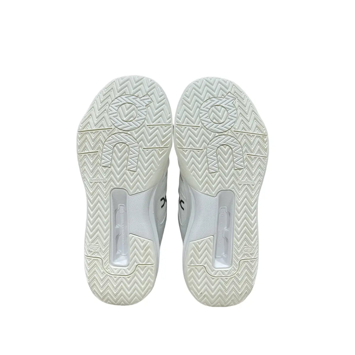 On THE ROGER Clubhouse Pro  Men's Glacier White